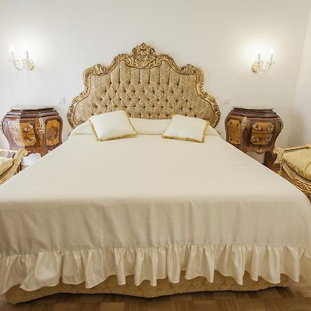 Suite Sarandrea Roma Quarto foto